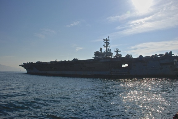 USS-Nimitz 2013-11-01 00015 NOBILI