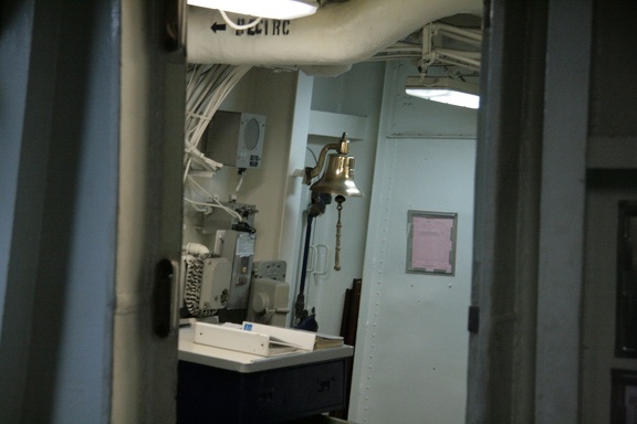USS-Nimitz 2013-11-01 00032 DAVINO